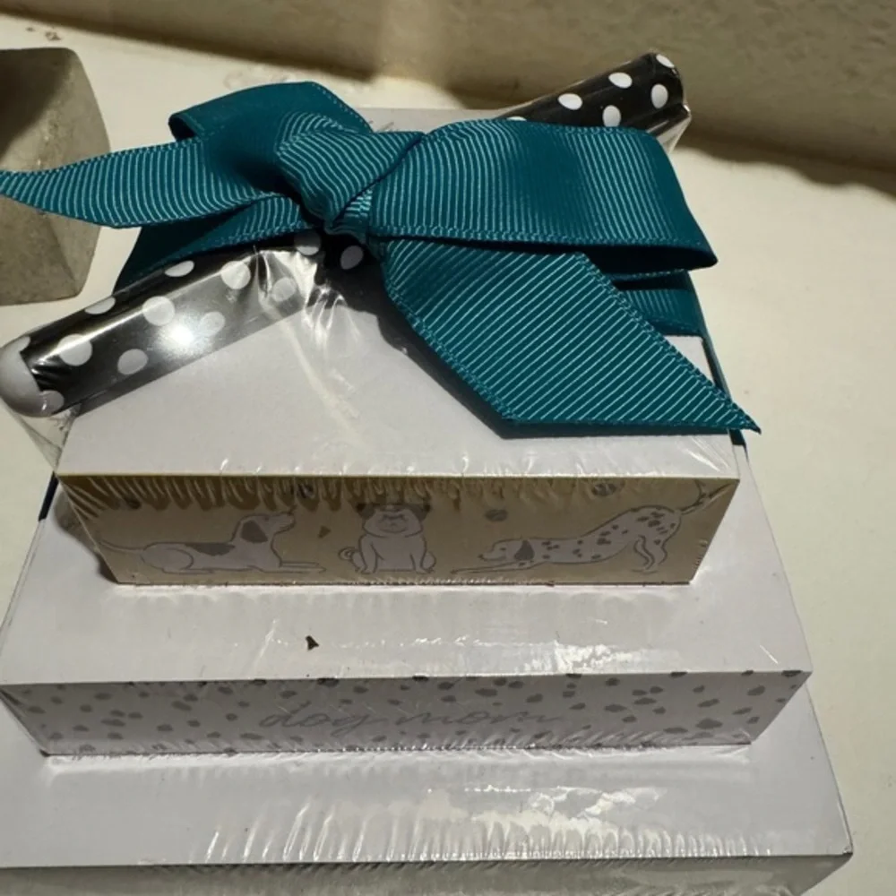 Lady Jayne Dog Mom Dog Tower Of Note‎ Pads with Pen